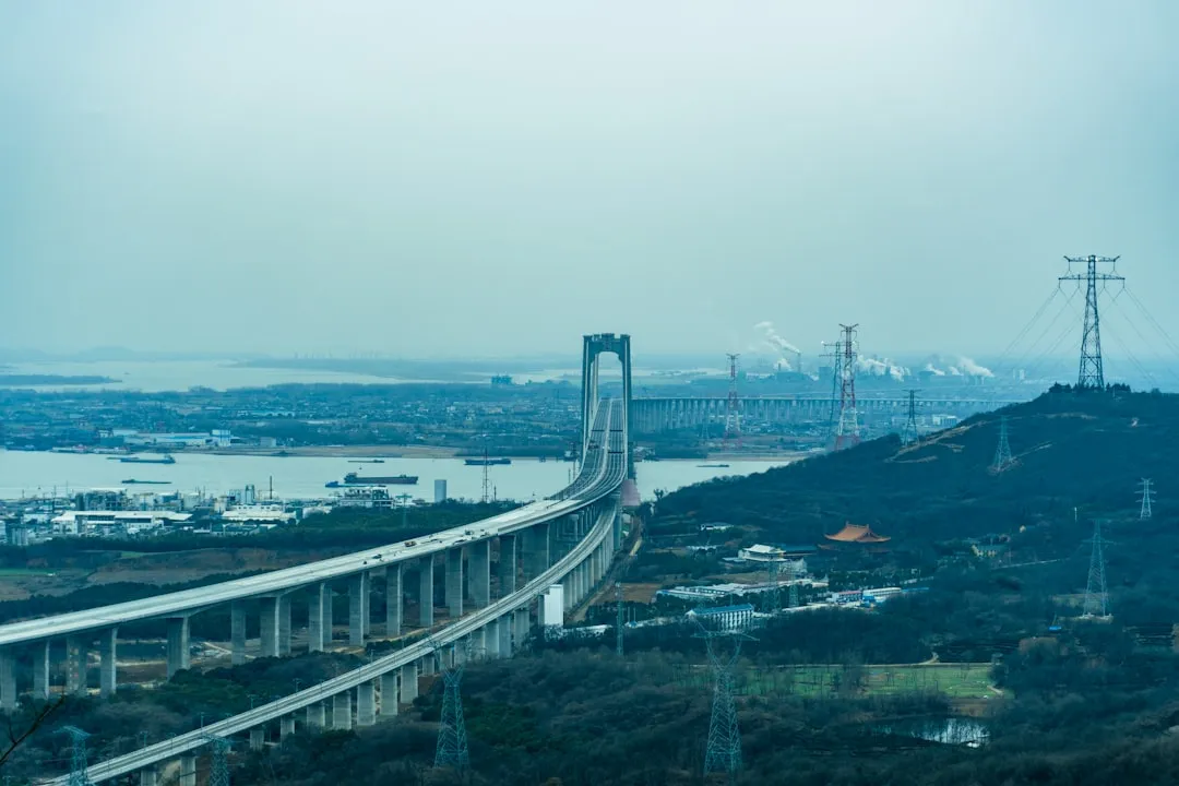 2025年苏州区域经济景气度报告：长三角产业投资新趋势解析正文配图 2